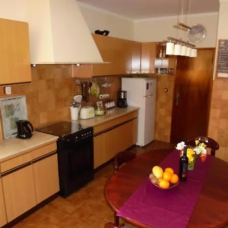 Appartamento Casa Ines Quiet Fieldside Haven